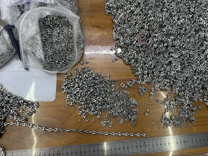Kunyu Jewelry Production Documentary | Detailed Explanation of Manual Classification and Assembly Process