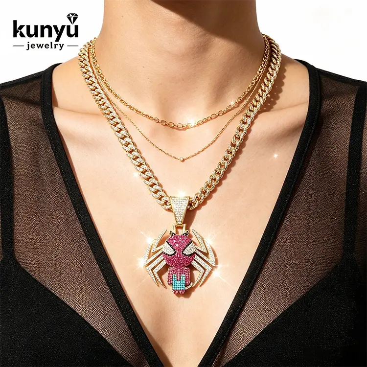 Hip-hopový náhrdelník s přívěskem Bling