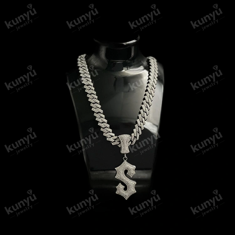 Přívěsek Hip Hop Charm