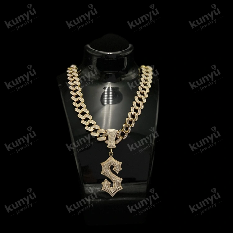 Přívěsek Hip Hop Charm