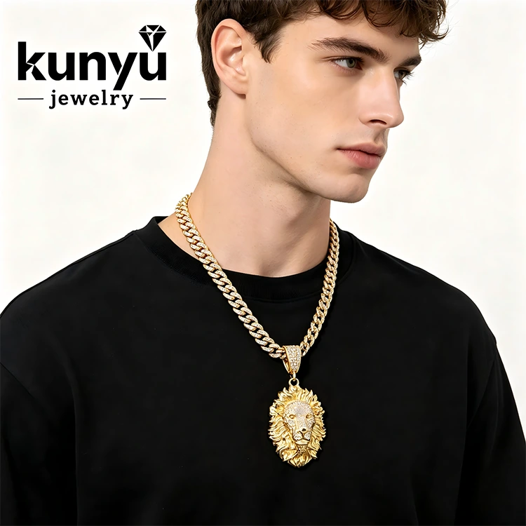 Pánský hip hop přívěsek